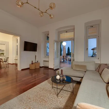 Apartment Luxury Seaview